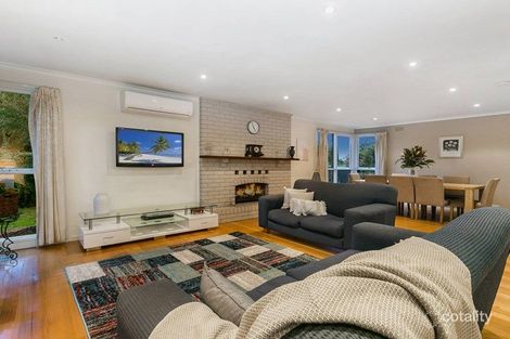 Property photo of 13 Wentworth Avenue Frankston South VIC 3199