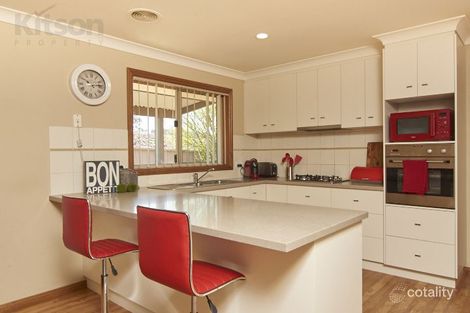 Property photo of 5 Skiff Place Estella NSW 2650