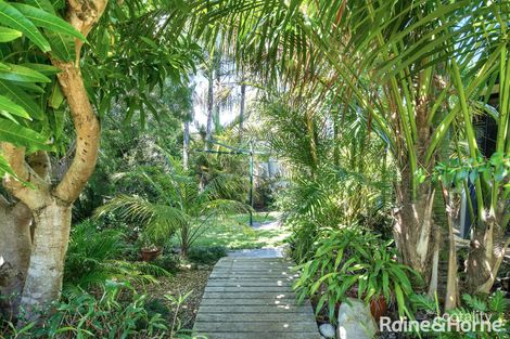 Property photo of 15 Freesia Crescent Bomaderry NSW 2541
