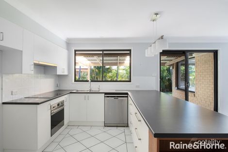 Property photo of 15 Freesia Crescent Bomaderry NSW 2541