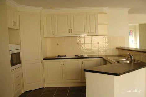 Property photo of 22 Banyalla Place Rowville VIC 3178