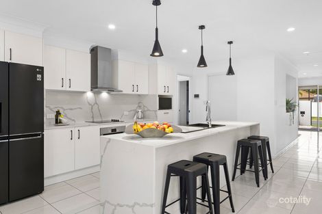Property photo of 3 Harrogate Place Gumdale QLD 4154