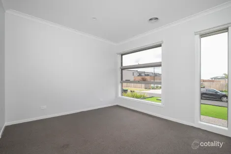 Property photo of 6 Anna Road Fraser Rise VIC 3336