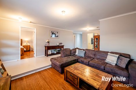 Property photo of 12 Lupin Court Cranbourne North VIC 3977