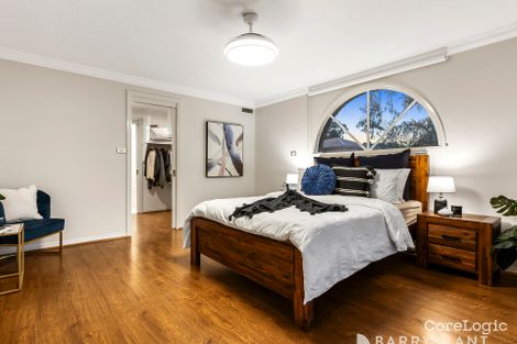 Property photo of 2 Parkhaven Way Knoxfield VIC 3180