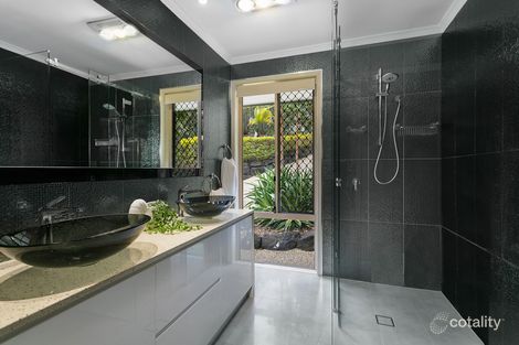 Property photo of 60 Forest Drive Elanora QLD 4221