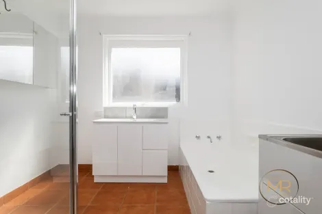 Property photo of 6/160 Cumberland Road Pascoe Vale VIC 3044