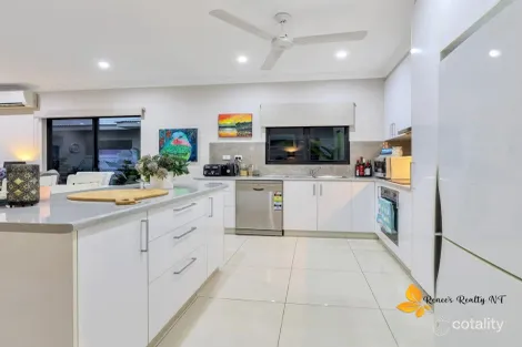 Property photo of 8 Brook Circuit Zuccoli NT 0832