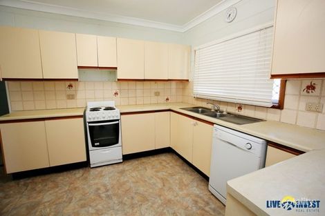 Property photo of 48 Hammond Way Kelso QLD 4815