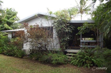 Property photo of 8 Eleventh Avenue Scottville QLD 4804