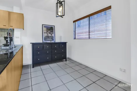 Property photo of 3/19 Britannia Avenue Broadbeach QLD 4218