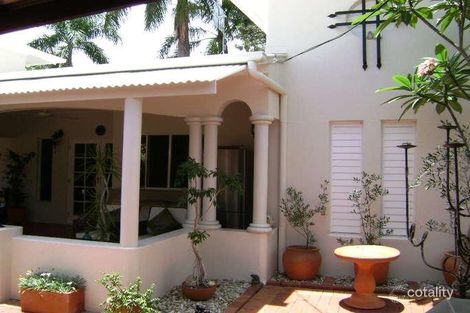 5 Opal Reef Ct, Clifton Beach, QLD 4879