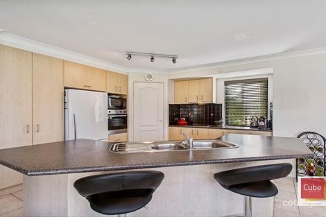 Property photo of 1 Teneriffe Court Parrearra QLD 4575