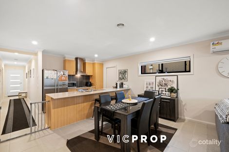 Property photo of 18 Kittyhawk Road Point Cook VIC 3030