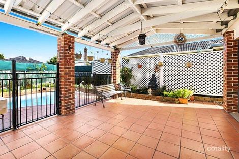 Property photo of 5 Carrington Close Berkeley Vale NSW 2261