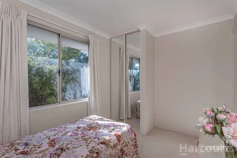 Property photo of 15 Cawdor Lane Darch WA 6065