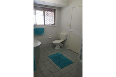 Property photo of 27 Yaringa Avenue Buddina QLD 4575