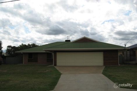 37 Crinum Cres, Emerald, QLD 4720