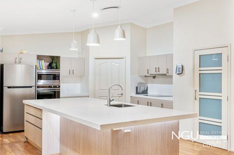 Property photo of 44 Diamantina Circle Karalee QLD 4306