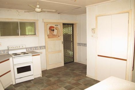 Property photo of 29 Earl Street Dinmore QLD 4303