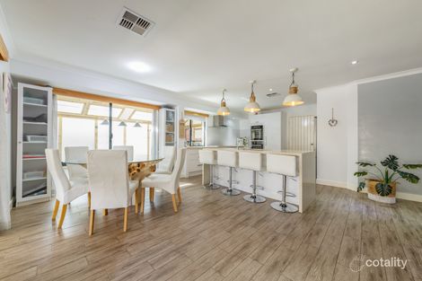 Property photo of 32 Miltona Drive Secret Harbour WA 6173