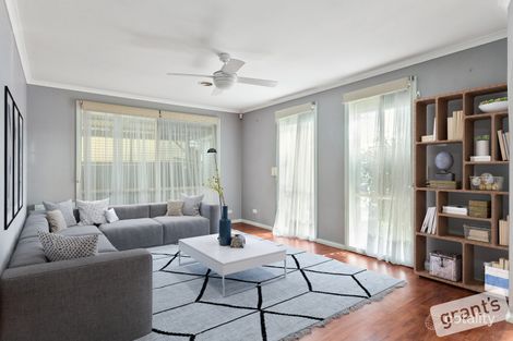 Property photo of 12 Bates Street Cranbourne West VIC 3977