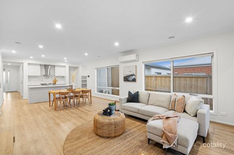 Property photo of 2 Serenity Street Armstrong Creek VIC 3217