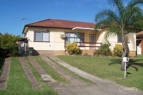 14 Hanbury St, Greystanes, NSW 2145