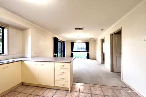 Property photo of 42 Lonsdale Circuit Hoppers Crossing VIC 3029