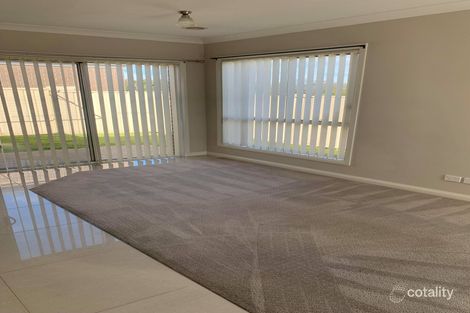 Property photo of 1/105 Diamond Drive Orange NSW 2800