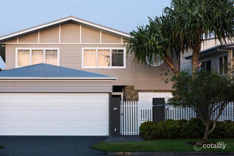 8 Seagull Ave, Mermaid Beach, QLD 4218