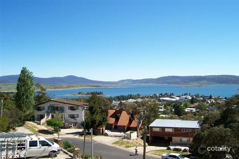 Property photo of 8 Cobbodah Street Jindabyne NSW 2627