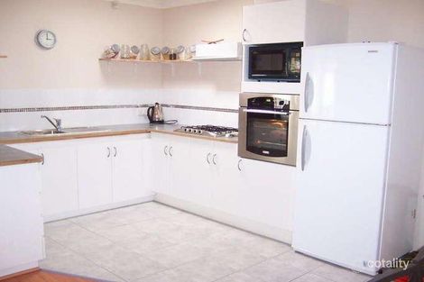 Property photo of 1 Wrasse Glade Warnbro WA 6169