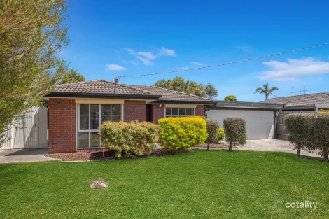 21 Simon Dr, Pakenham, VIC 3810