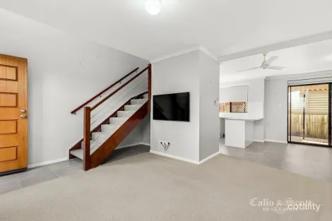 Property photo of 2/20 Grant Street Redcliffe QLD 4020
