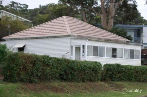 8 Allen St, Mount Keira, NSW 2500