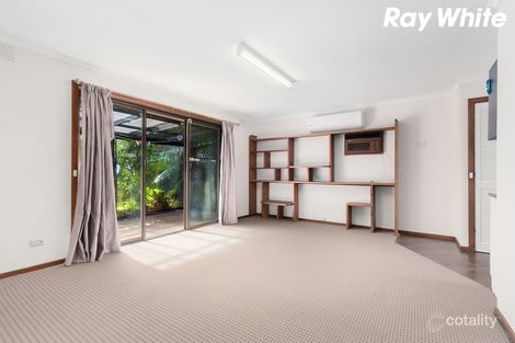 Property photo of 5 Ann Crescent Pakenham VIC 3810