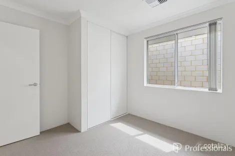 Property photo of 14 Ruby Rise Alkimos WA 6038
