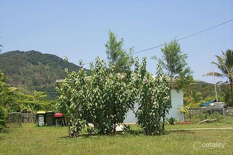 35 Enmore St, Manoora, QLD 4870