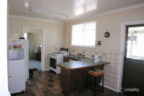 37 Merrick St, Stratford, VIC 3862