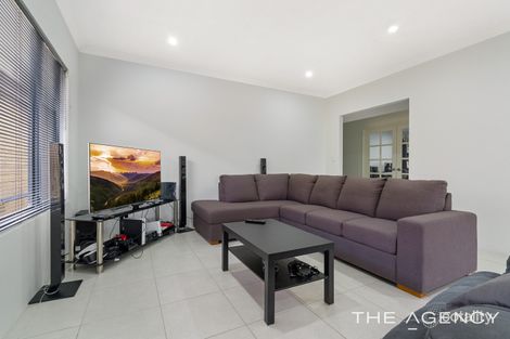 Property photo of 28 Pinelle Parkway Aubin Grove WA 6164