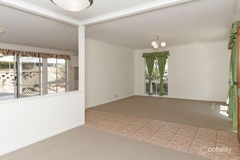 Property photo of 16 Vanessa Court Camira QLD 4300