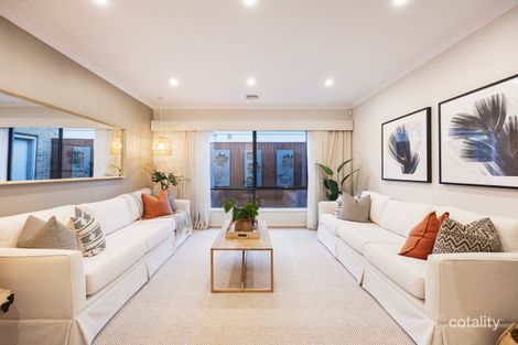 Property photo of 9 Littleshore Crescent Clyde North VIC 3978