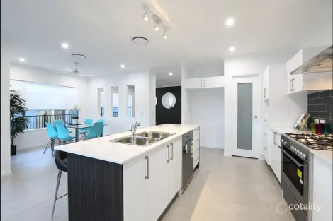 Property photo of 15 Elvire Street Ormeau Hills QLD 4208