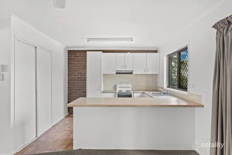 Property photo of 5 Barnes Place Cannonvale QLD 4802