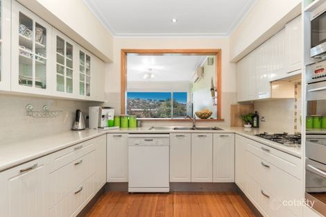 Property photo of 244 Roslyn Road Highton VIC 3216