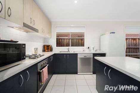 Property photo of 61 Fallingwater Drive Pakenham VIC 3810