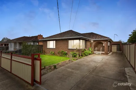 Property photo of 32 Sandford Avenue Sunshine North VIC 3020