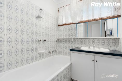 Property photo of 5 Ann Crescent Pakenham VIC 3810