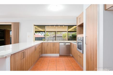 Property photo of 3 Wisteria Drive Regents Park QLD 4118